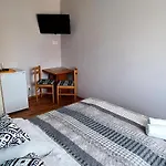 Kwatera prywatna Moris Gościnne *
