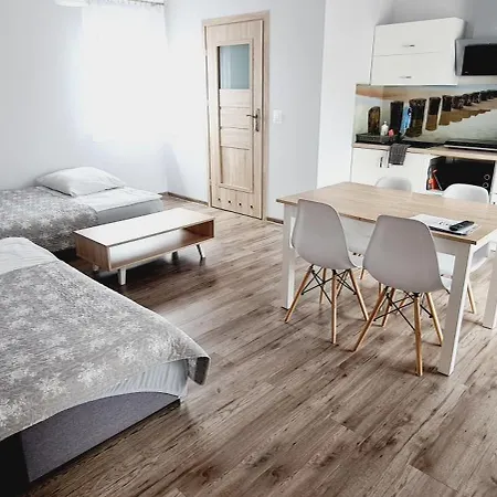 Moris Goscinne Séjour chez l'habitant *