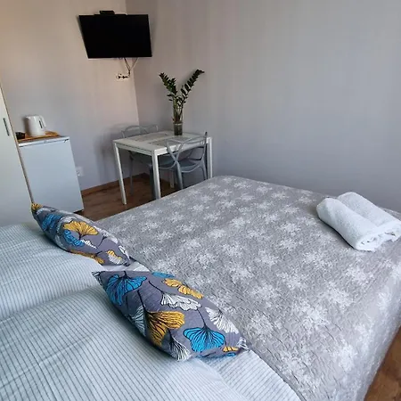 Moris Goscinne Séjour chez l'habitant *