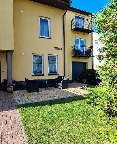 Rum i privatbostad Moris Goscinne *