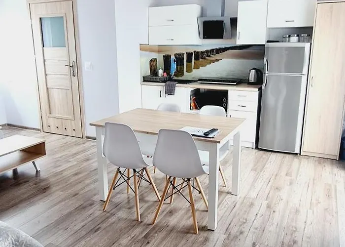 Moris Goscinne 莱鲍